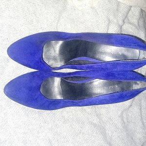 Stylish Cobalt Blue Suede Pump